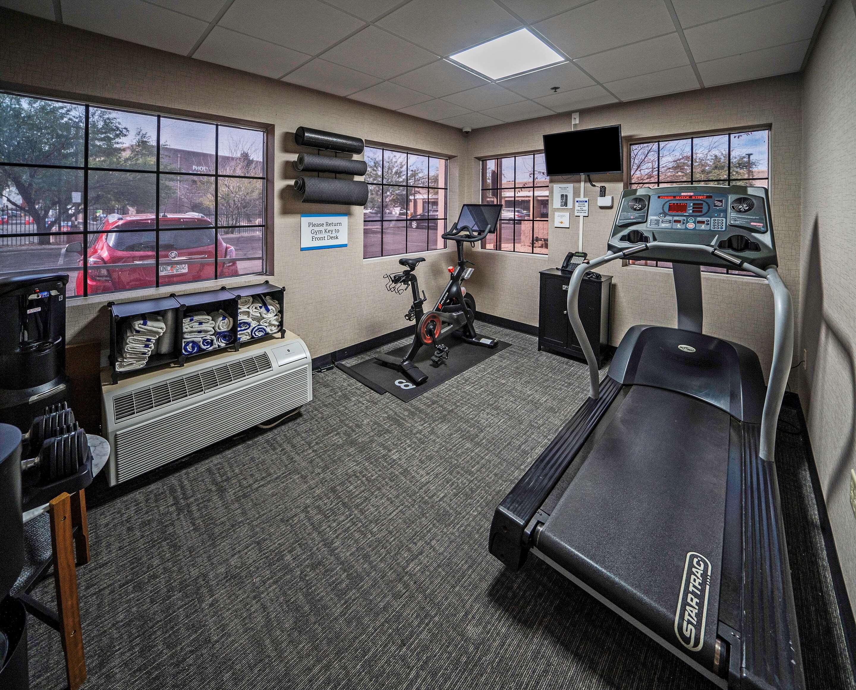La Quinta Inn & Suites By Wyndham Tempe University, Phoenix Екстериор снимка