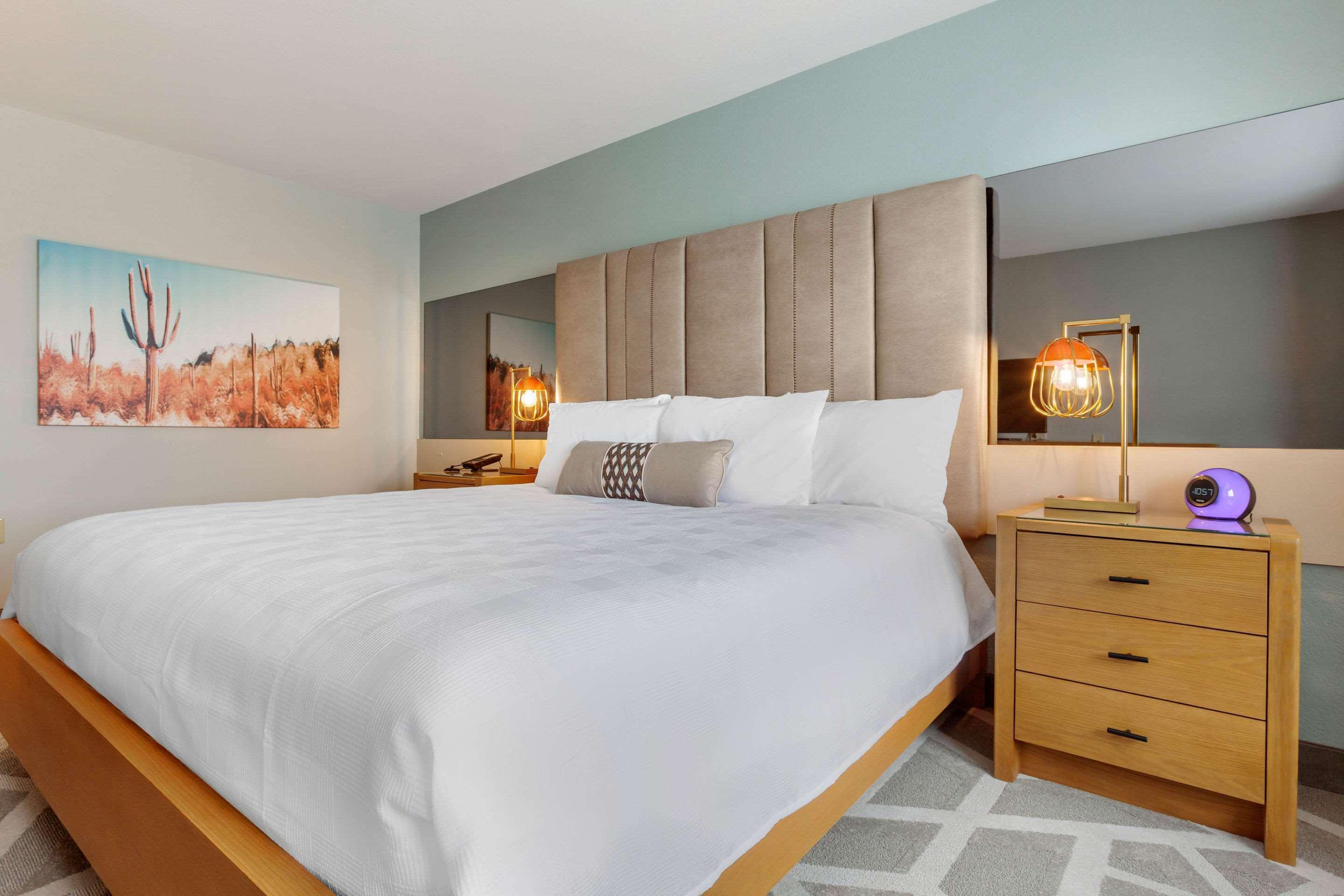 La Quinta Inn & Suites By Wyndham Tempe University, Phoenix Екстериор снимка