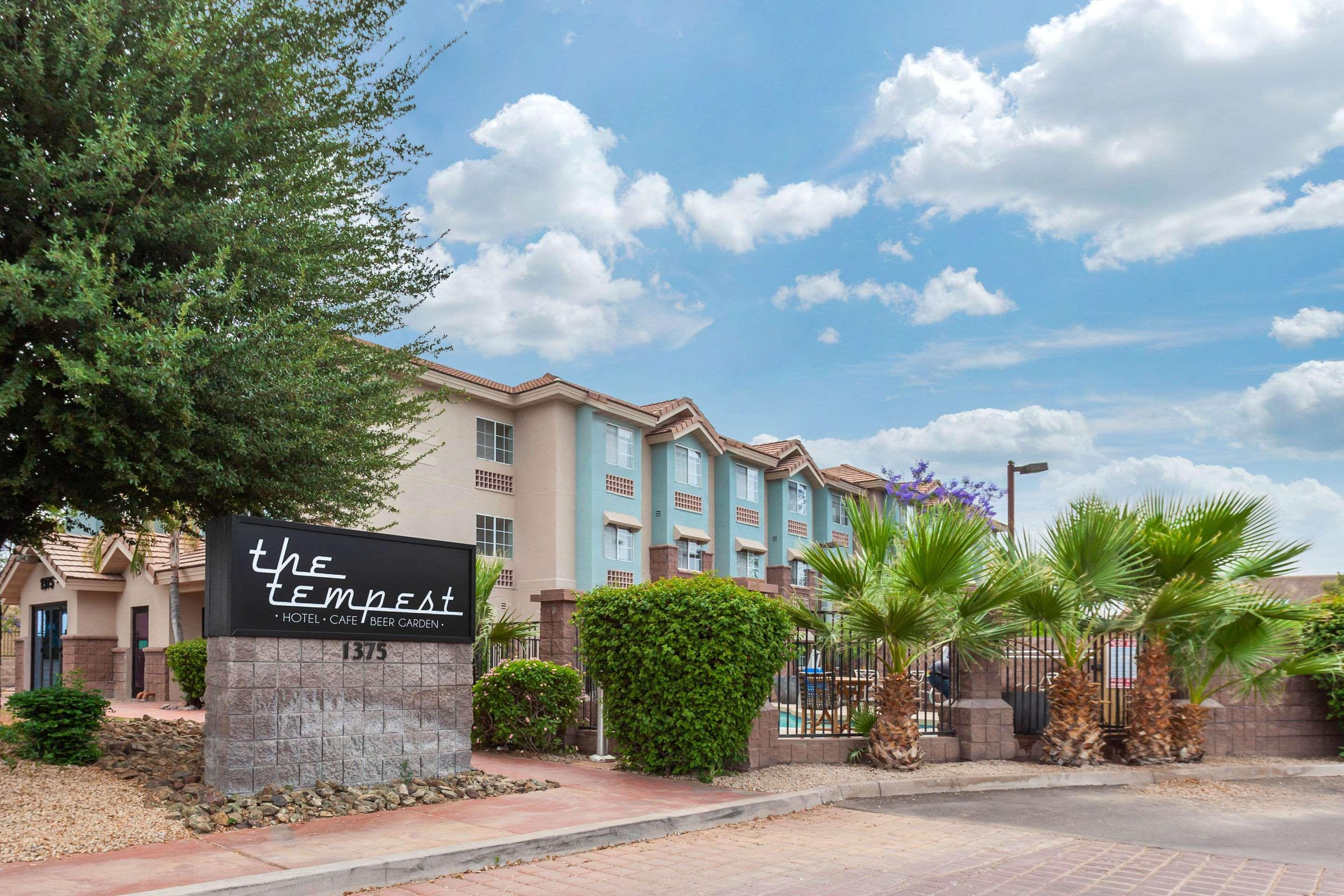 La Quinta Inn & Suites By Wyndham Tempe University, Phoenix Екстериор снимка
